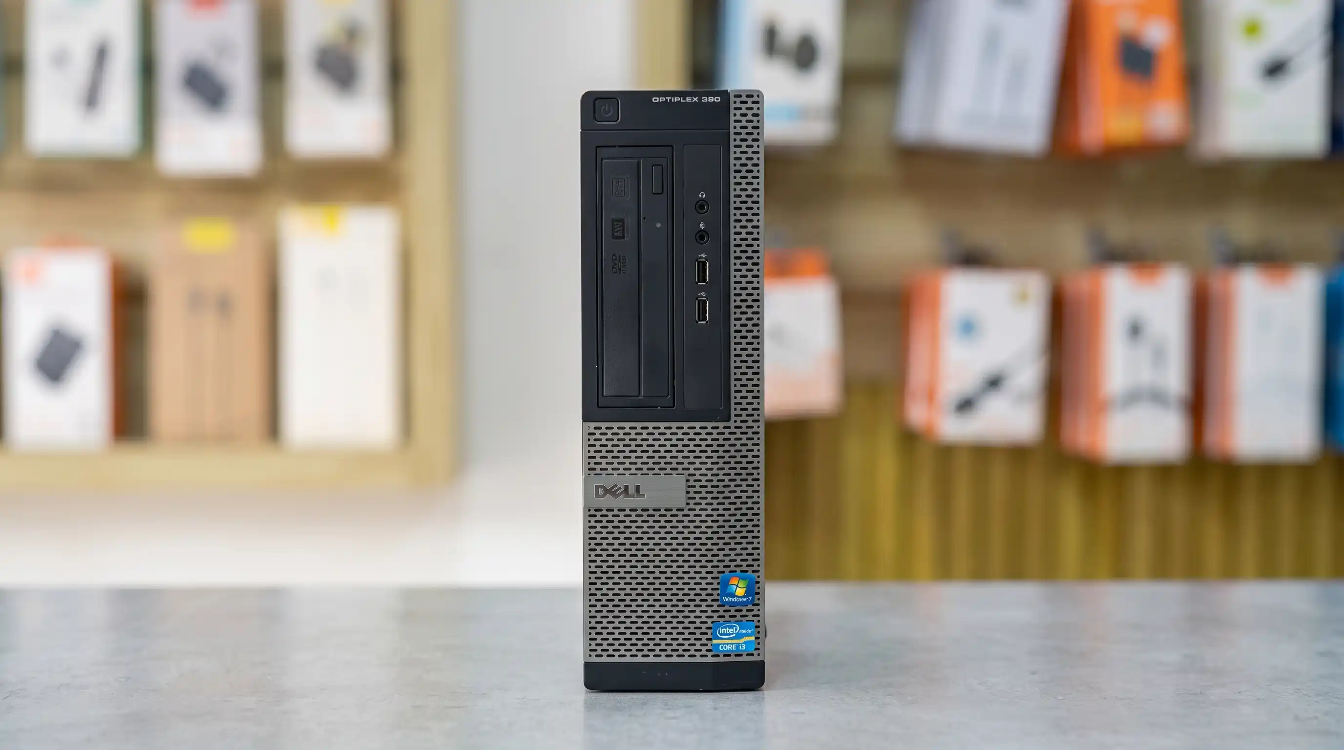 Dell OptiPlex 390 Small Form Factor (SFF) Desktop PC